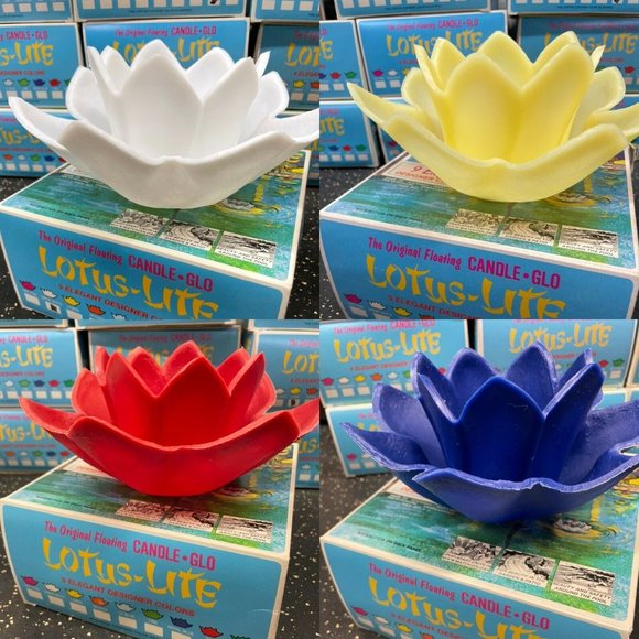 4 Vintage Lotus Lite Candle Glo Floating Pool Candles Tiki MCM Red White Blue - Picture 1 of 11
